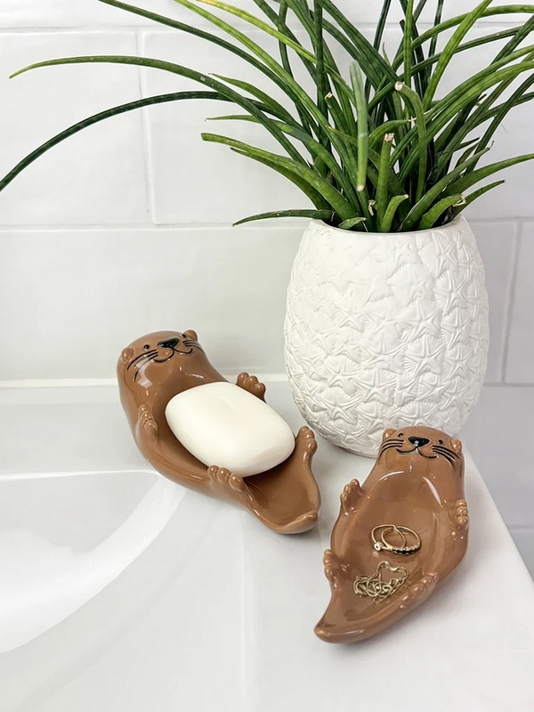 Svuotatasche, portasapone o portagioie a forma di lontra in ceramica